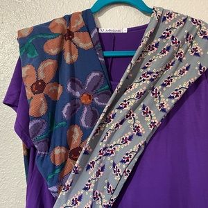 Buy 2 pair of leggings get the top for free!